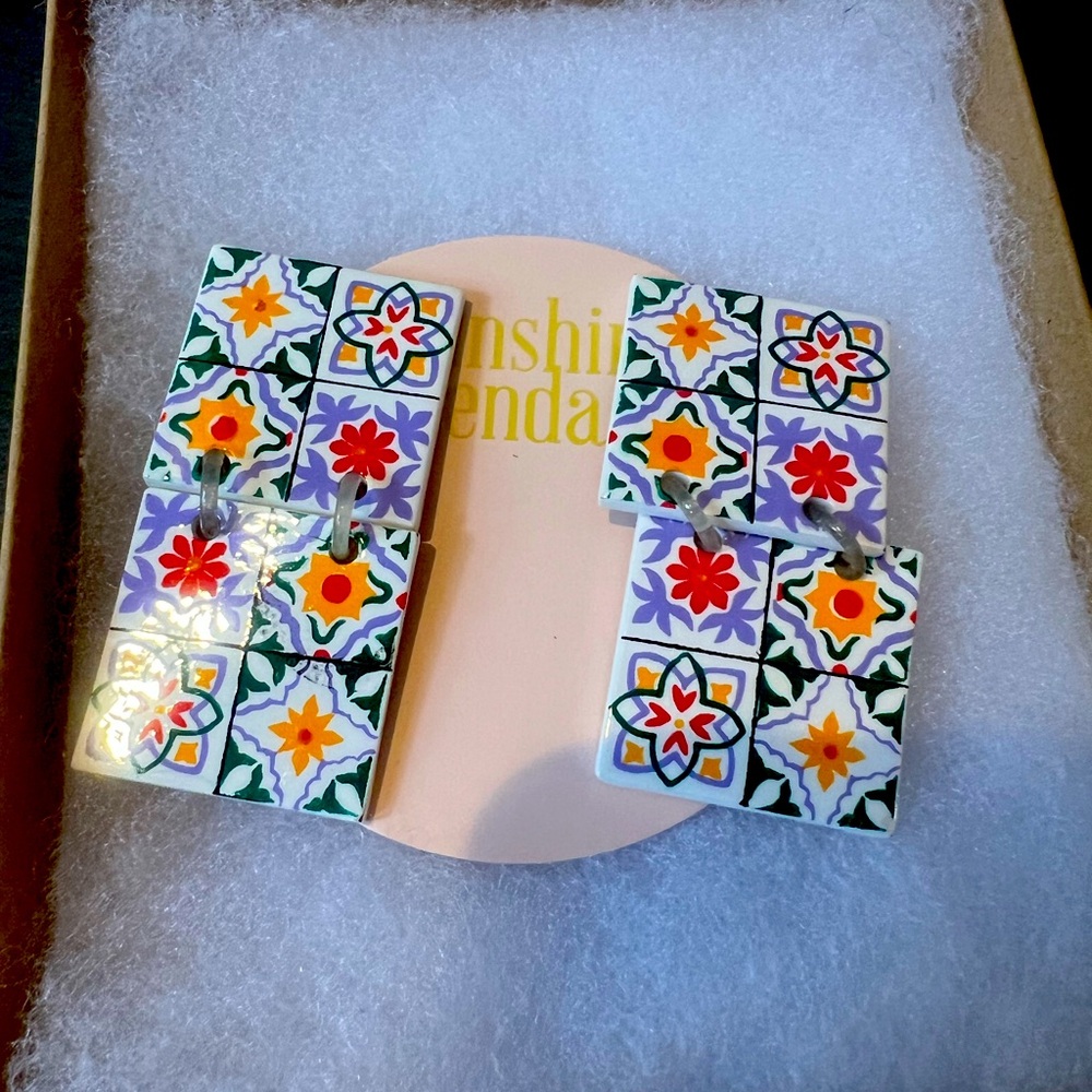 Sunshine Tienda Earrings